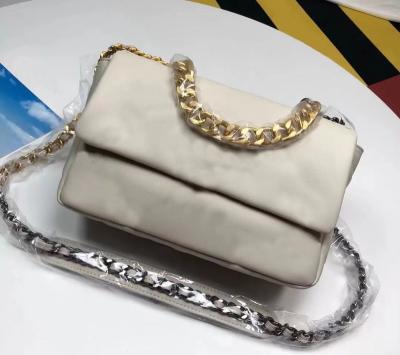 China 2022 Vintage New Solid Color Soft Leather Handbags Clutch Purse For Women Metal Chain Women's Shoulder Bags For Ladies for sale