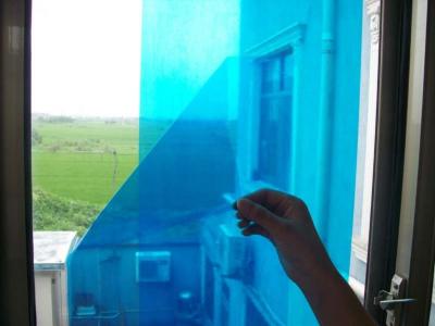 China Temporary Blue Adhesive PE Protective Film For Glass Windows High Smooth Surface for sale