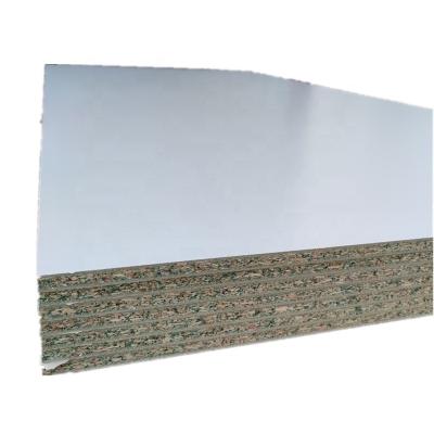 China Green Moisture Proof Particle Core Treatment Particle Moisture Proof Melamine Laminated Wood Panel for sale