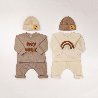 China Plain Anti-shrink Soft Color Cotton Infant Tracksuit Sets Toddler Towel Embroidery Clothes Newborn Baby 2pcs Sets Custom Blank Tracksuit for sale