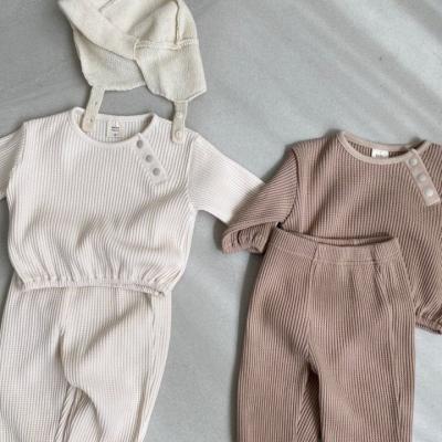 China Casual Solid Baby Sports Clothing Set Boy Pullover Waffle Sweatshirts Breathable Loose Long Sleeve Tops Cotton Wide Leg Pants 2pc Suit for sale