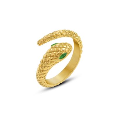 China 2021 FASHIONABLE new snake shape animal rings green ring sring packaging for sale