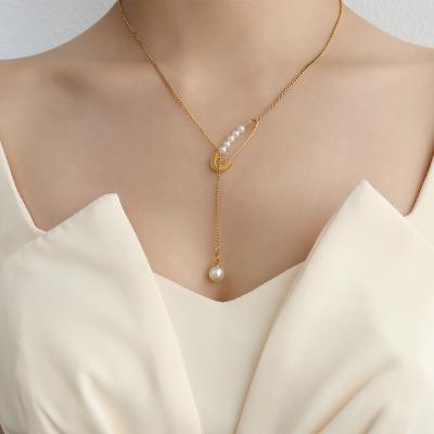 China 2021 Fashion TRENDY French Style Clavicle Tassel Beaded Personalized Pendant Chain 18k Gold Plated Long Pearl Necklace for sale