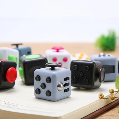 China Sensory Pocket Cube Toys Adult Relief Autism Toy Anti Stress Hand Game Fidgety Person For Boys Fingertip Cubes Pocket Cube OEM for sale