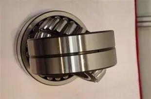 China 23030 series single Row Double Row Brass/Steel/Nylon Cage Self-Aligning Roller Bearing for sale