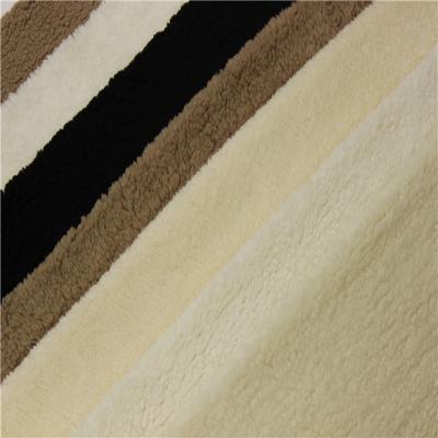 China Shrink-Resistant 100% Polyester Sherpa Fleece Faux Fur Waterproof Fabric for sale