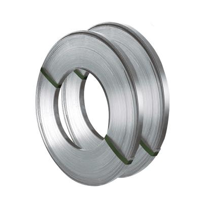 China Hot Dip Galvanized Spring Hardened And Tempered Strip Steel Iron Sheet Packaging Tape 25mm en venta