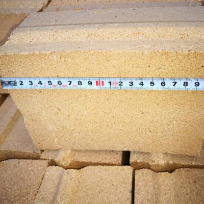 China Long-Lasting And Cost-Effective Top Performance Features Of Fireclay Bricks For Industrial Kiln Use for sale