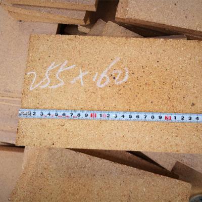 China Refractory Fireclay Brick Tile High Fire Resistance And Mgo Content 0.5-1.5% For High Performance for sale