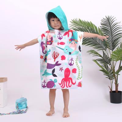 China Child-Proof High Quality Microfiber Kids Cartoon Print Kids Hooded Beach Towel for sale