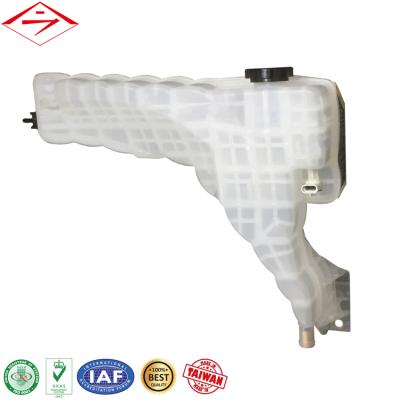 China HEAVY DUTY Heavy Duty Tank Truck Coolant Expansion Tank TRUCK Cooling System For KENWORTH T680, T880, PETERBILT 579 13' DR104002, CP237001 for sale