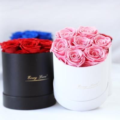 China Contact Fashion Natural Rose Box Gift Wedding Decoration Artificial Rose Valentine Mother's Day Gift Anniversary Celebration for sale