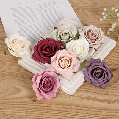 China Natural Hot Silk Wedding Flower Arrangement Scattered Roses in Valentine's Day Rose Flower Head Curl Flower Head Contact Selling Simulation Corsage for sale