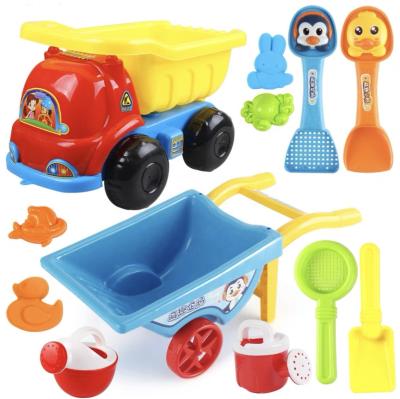 China Interesting Beach Sand New Arrival Beach Bucket Toy Set Eco-friendly Kids Sand Toys for sale