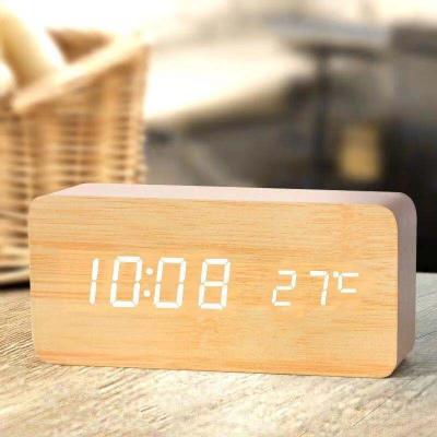 China Antique Style Factory Sale Digital Desk Table Clocks Large Jumbo Wooden LED Display Alarm Clock for sale