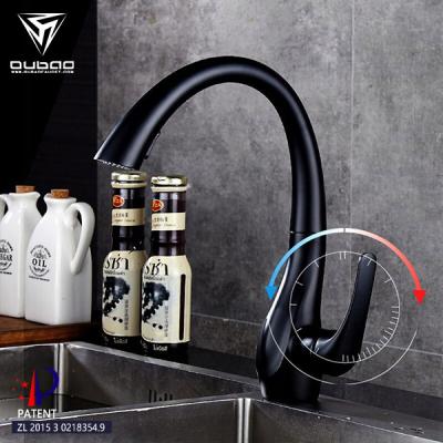 China Modern High Quality Ceramic Spool Handle Single Lever Black Pull Down Kitchen Faucets for sale