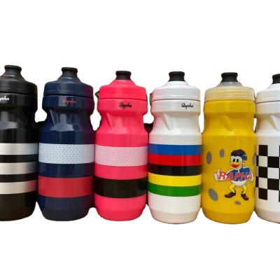 China Sustainable Squeeze Silicone 0.6L PP Design Bicycle Water Bottle Custom Logo for sale