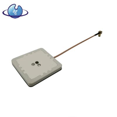 China UAV M9n 40x40x4 RTK Directional High Gain Active Antenna AK152 Differential Level L26-DR GNSS Submeter for sale