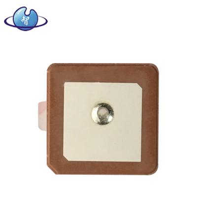 China Beidou 18x18x4mm dual mode passive special machine specially equipped with GPS BD ceramic antenna 18x18x4mm for sale