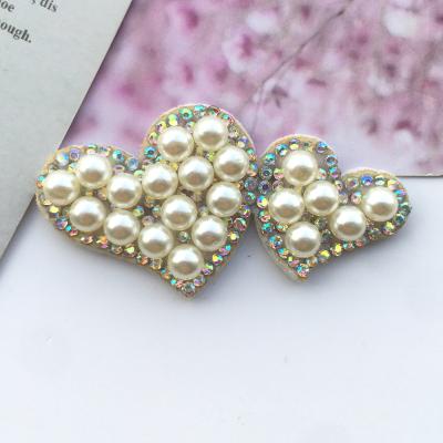 China Handmade Rhinestone Bead Hearts Sew On Applique Apparel Embroidery Beaded Heart For Jackets for sale