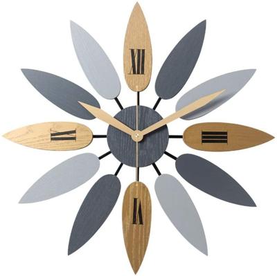 China Antique Design Style Mecanismo De Reloj De Modern Style Leaf Shape Pared Creative Large Frameless Decoration Wall Clock For Living Room, Office for sale