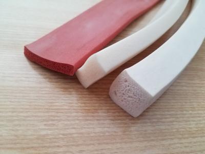 China Extruded Silicone Sponge Stripe , Silicone Sponge Cord Made With Close Cell Silicone Sponge for sale