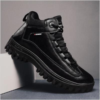 China Steel Toe Fall 2022 New Martin Boots Black Thick Soled High Tops Mens Boots Fashion Soft Casual Mens Shoes for sale