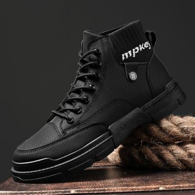 China Steel Toe Middle Fashion 2022 New Tops Autumn Martin Boots Outdoor Men's Retro Boots Lace Up Flat Men's Shoes for sale