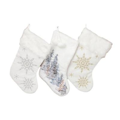 China Fiber 2021 New Christmas Decorations Christmas Tree Snow Plush Cloth Socks Christmas Stocking Gift Border Bags for sale