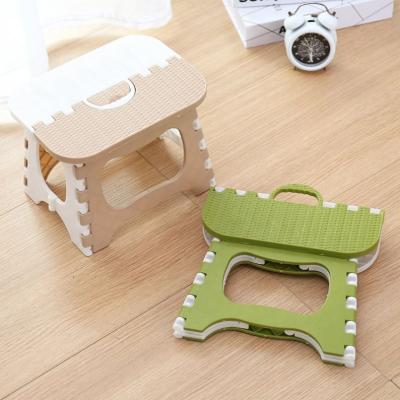 China Super Strong Custom Foldable Plastic Folding Step Stool, Portable Small Folding Chair, Outdoor Camping Foldable Stool for sale