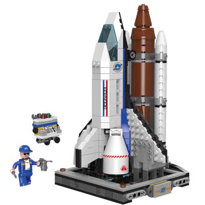 China Toy XingBao 16004 Series 685Pcs Aerospace Space Shuttle Building Block Building Bricks Toys For Boys Educational Model for sale