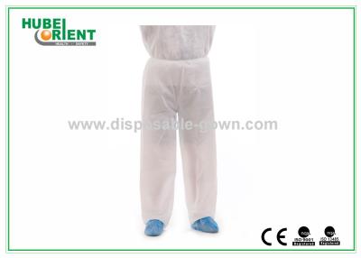 China Pantalones desechables de polipropileno blancos blandos no tejidos no tóxicos en venta