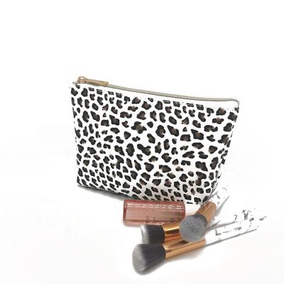 China Waterproof Custom In Low MOQ Travel Makeup Toiletry Bag Waterproof Leopard Leather Cosmetic Bag Small Pouch for sale