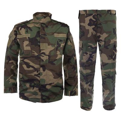 China Camouflage Breathable Convenient Cleaning Suit In Clothes Camouflage Shirt Running Uniform Hunting Pants for sale