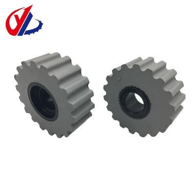 China Machine Repair Shop Transport Roller for Homag Brandt Edge Banding Machine for sale