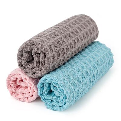 China Bilov Waffle Cleaning Cloths 30*30cm QUICK DRY High Quality 400GSM Microfiber Kitchen Cloth Cleaning Towel for sale