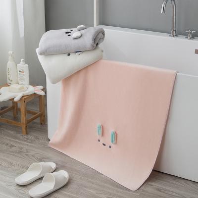 China Factory Sustainable Wholesale Bathroom Essential Goods 70*140cm Super Absorbent Coral Fleece Bath Towel for sale