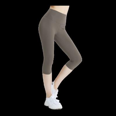 China Professional Manufacturer Breathable Recycled Tik Yoga Gaiters Capri Pants Yoga Tights Compression 3/4 Length Stretchy Shorts for sale