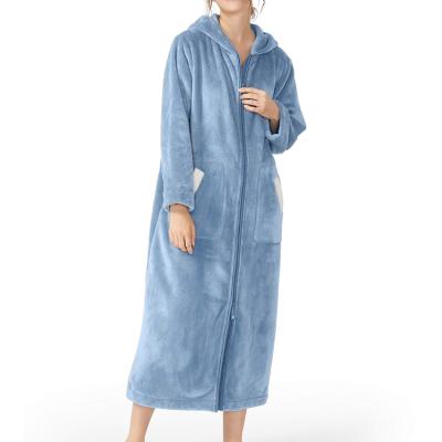 China Custom Made Breathable Luxury Soft Zipper Fleece Bathrobe Flannel Front Maxi Robe With Pockets for sale