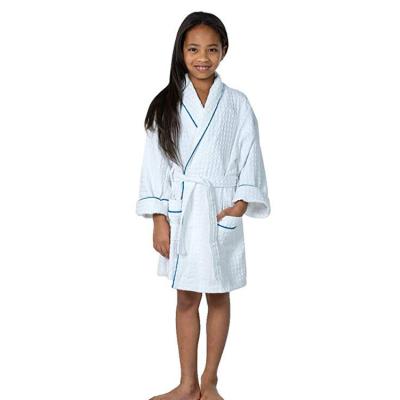 China QUICK DRY Bathrobe Waffle Design Kids Spa Robes Cotton Animal Bathrobe With Hood for sale