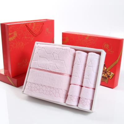 China QUICK DRY Gift Box Packing Promotional Custom Logo Bath Towel Set for sale