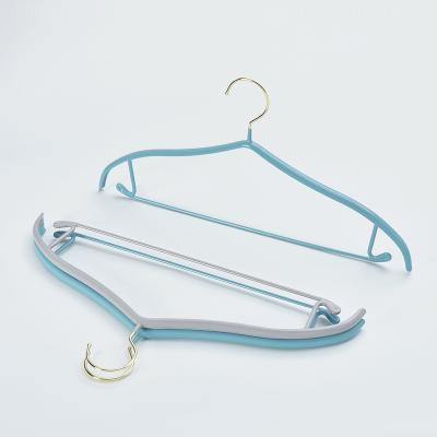 China Wholesale modern metal coat hanger non-slip plating pvc luminous hangers for sale