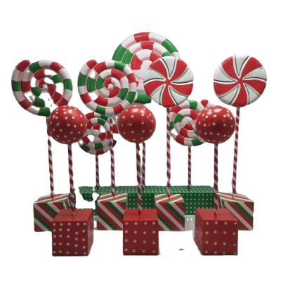 China Custom Europe Fiberglass Candy Holiday Decoration Mall Props for sale