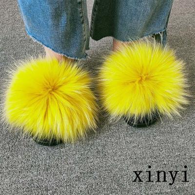 China Fashion Trend Women REAL BIG HAIRY Flow Sandals Soft Outdoor Fox Fur Slides Fur Slipper for sale