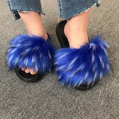 China Fashion Trend High Quality Imitation Raccoon Girls Fashion Women's Faux Fur Slippers Fluffy Woman for sale