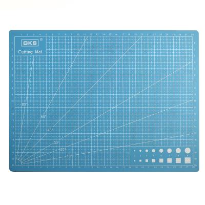 China Art Pottery Tool Modeling A5 Flexible Plastic Cutting Mat Removable Adhesive Craft Tool Safety Cutting Mat Flexible Cutting Mat A5 for sale