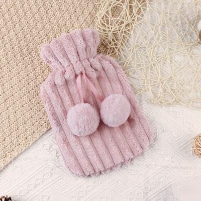 China Durable / Eco - Friendly 2L Faux Fur Hot Water Bottle Water Warmer Hand Filling Cover Hot Water Bag for sale