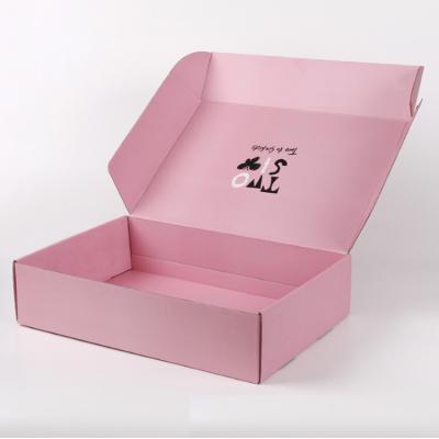 China Handmade Eco Friendly Recycled Mailer Cardboard Packaging Folding Customized Corrugated Package Paper Clothing Box for sale