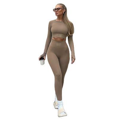 China Breathable Custom Trendy Seamless Casual Sports Clothes Women Luxury Solid Stretch Fitness Yoga Wear Breathable Comfort Gym Activewear Sets for sale