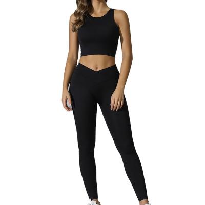 China Breathable Custom Seamless Elastic Yoga Wear Sets Sweat Wicking Scrunch Breathable Gym Clothing High Quality Fitness Sets For Women for sale